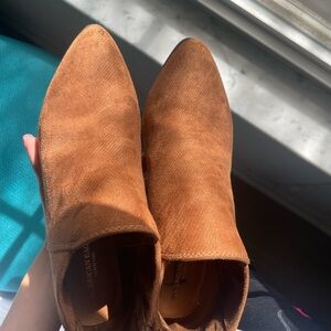 American Eagle Outfitters Suede Ankle Booties in Tan